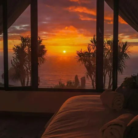 Гостевой дом Oceanview Relaxing 4*