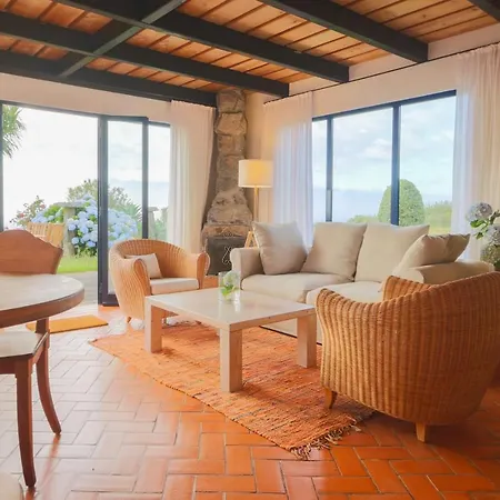 Oceanview Relaxing Mosteiros (Azores)