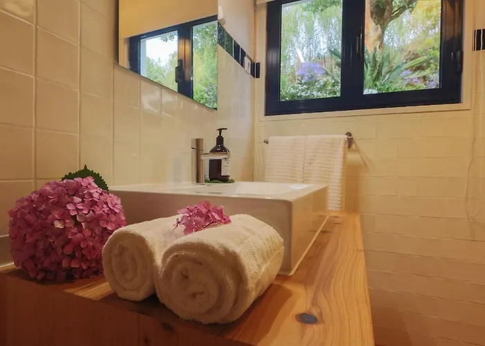 Oceanview Relaxing 4* Mosteiros (Azores)